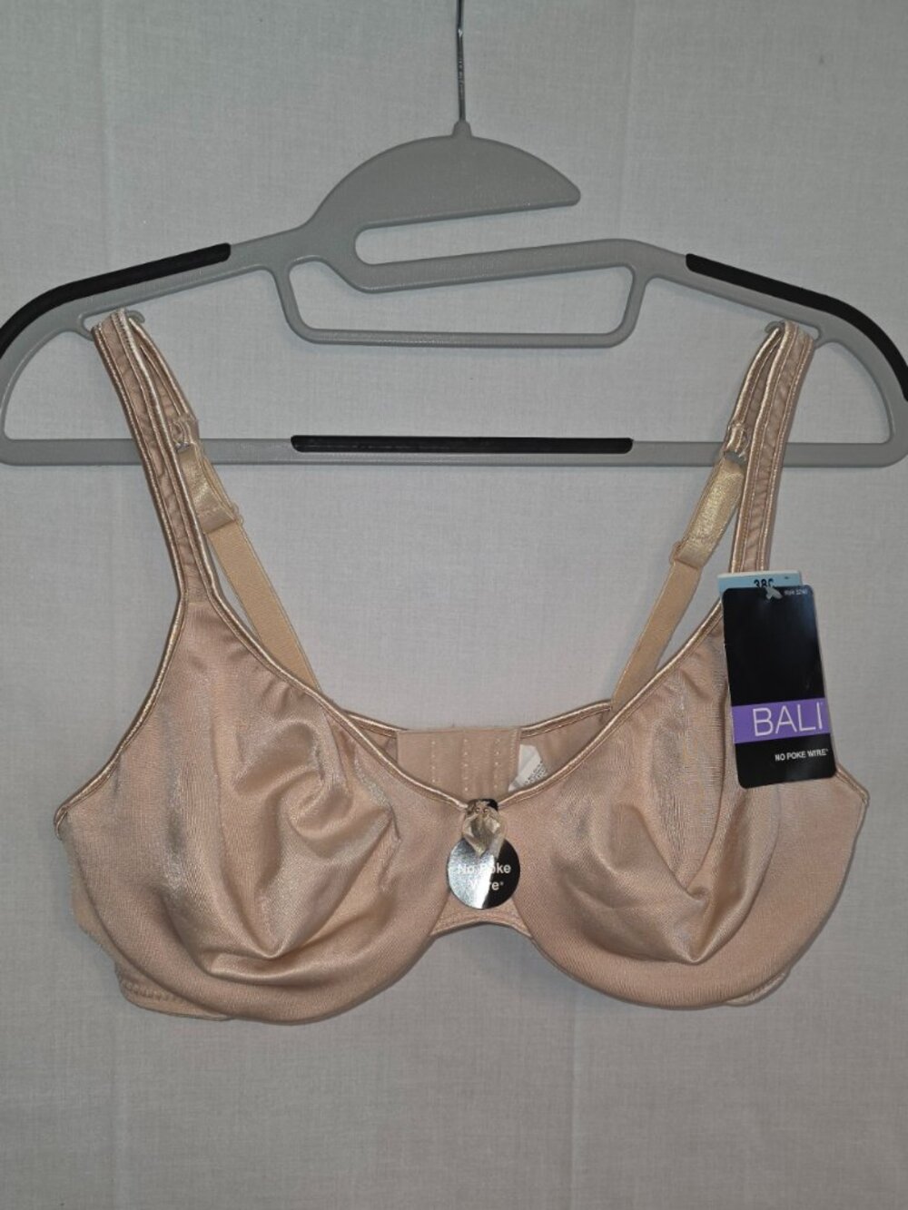 Bali Seamless No Poke Underwire Bra 38C NWT Style 3240 Neutral Nude Plus Size